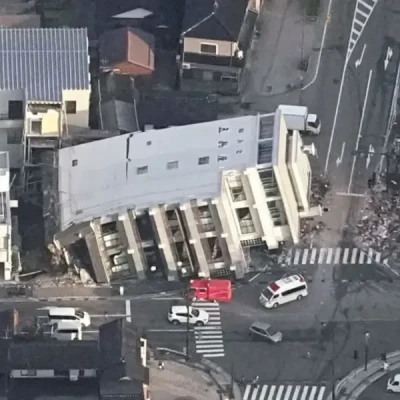 Japan lifts tsunami warning but warns of 'widespread' earthquake.