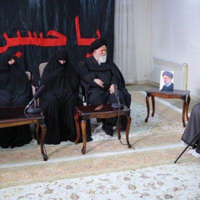 "ایران کی طاقت": صدر رئیسی کے جنازے کے ذریعے طاقت کو نمایاں کر رہے ہیں۔