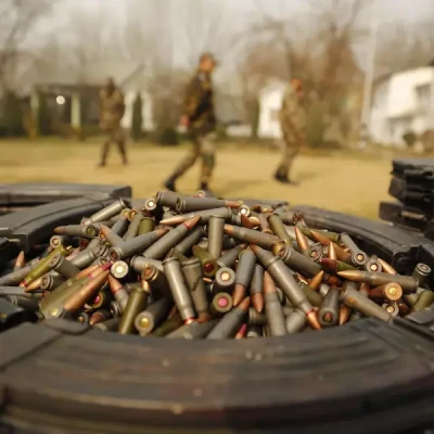 India Categorically Rejects Sending Artillery Shells to Ukraine