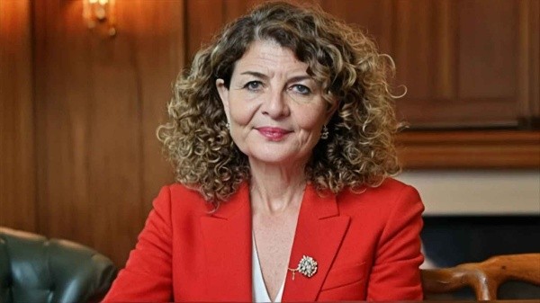 UK crime minister’s bag stolen at police conference