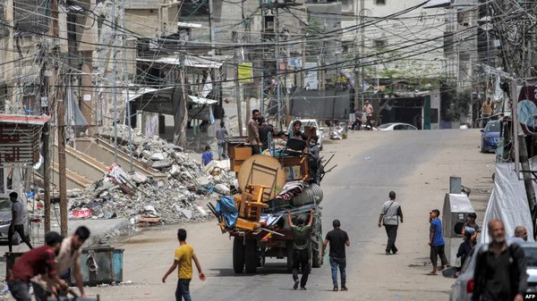 Israel pushes further into Rafah
