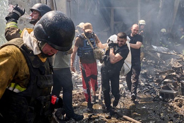 بائیڈن کی یوکرین کو امریکی ہتھیاروں سے روسی مقامات کو نشانہ بنانے کی منظوری نے ماسکو کو ناراض کیا۔