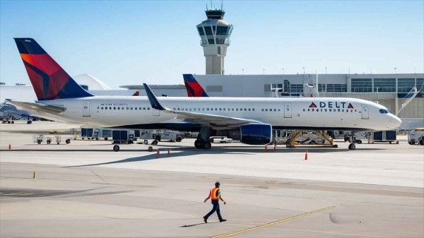 Tragic Tire Explosion at Atlanta Airport Claims Two Lives