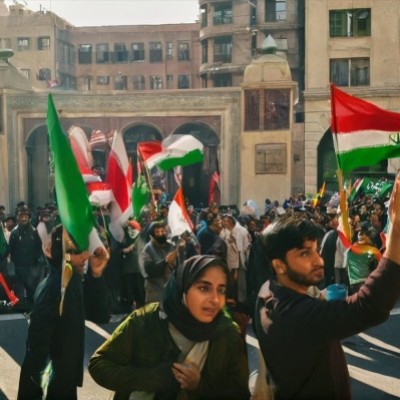 حماس کے رہنما ہنیہ کے ایران میں جنازے پر ہزاروں افراد کا سوگ، انتقام کا مطالبہ